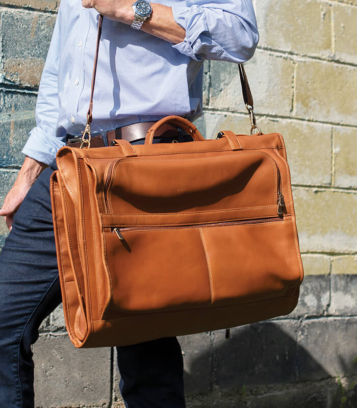 Trifold leather hanging garment bag