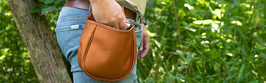 leather shell bag to take with you hunting or to the firing range